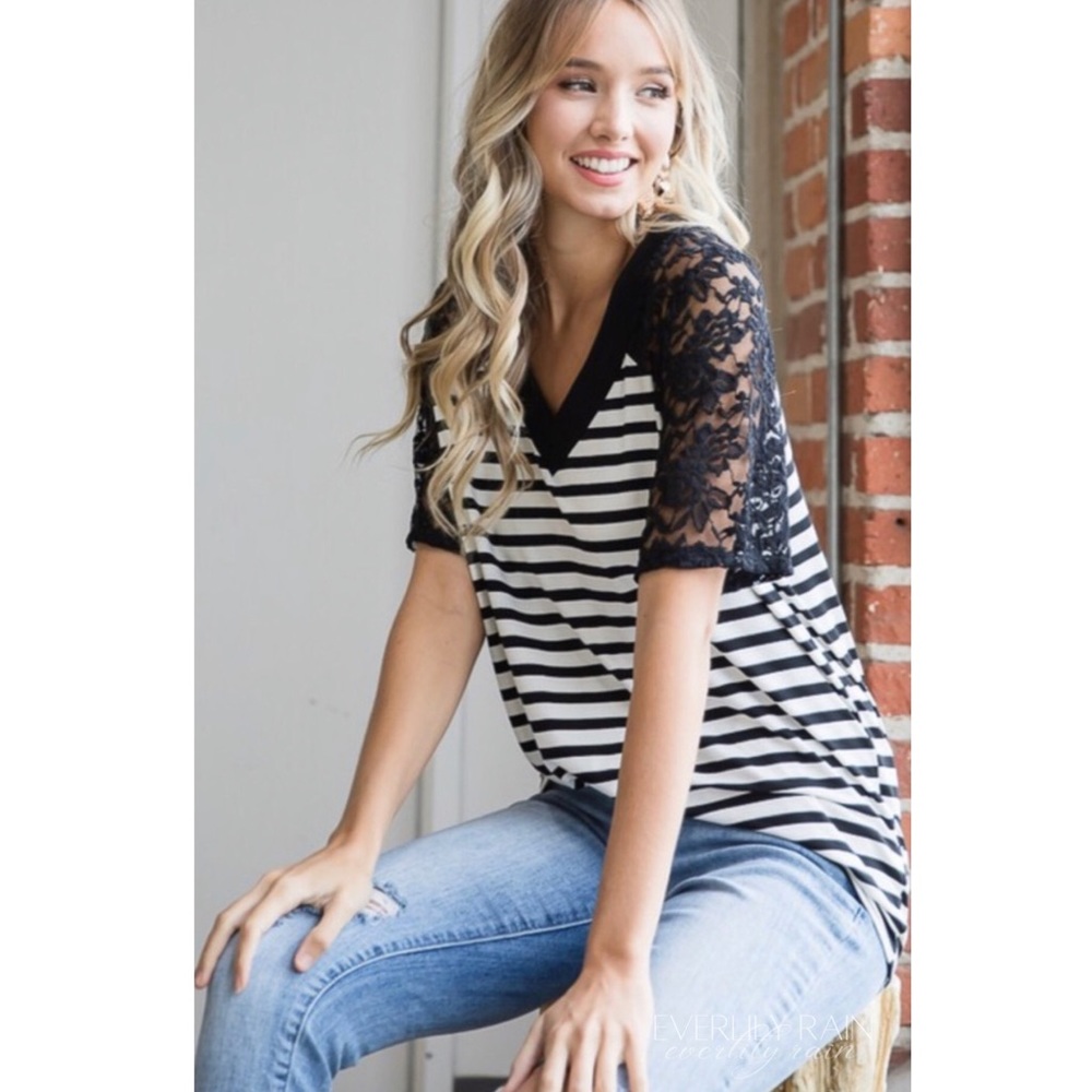 SAMPLE | Soft Striped Top with Lace Sleeves